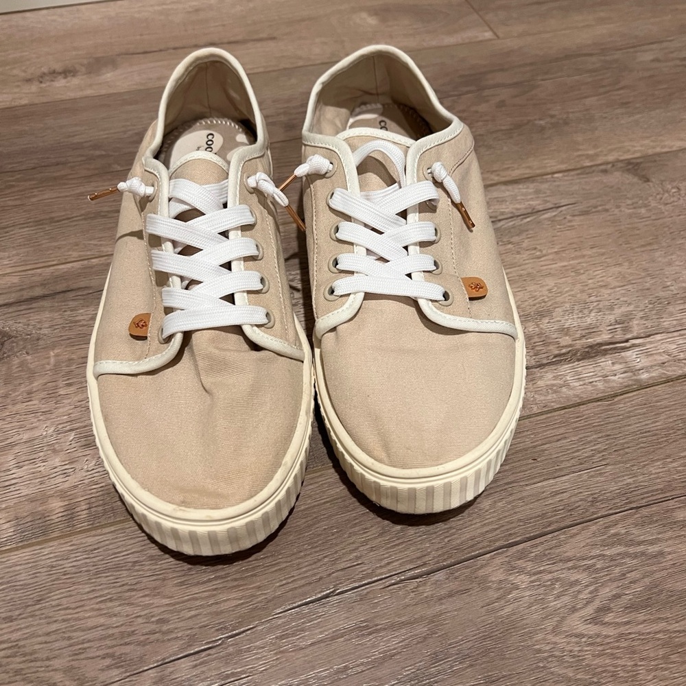 Cool Planet by Steve Madden Maevee Platform Sneaker (taupe colored) - Picture 4 of 16